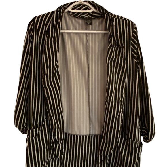 Robert Louis Black & White Striped Open Blazer Size M - Picture 4 of 6